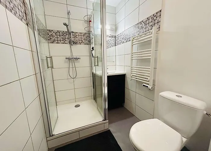 2 Pieces - 5 Couchages Avec Parking - Proche Plage, - Fr-1-245-195 Le Pouliguen